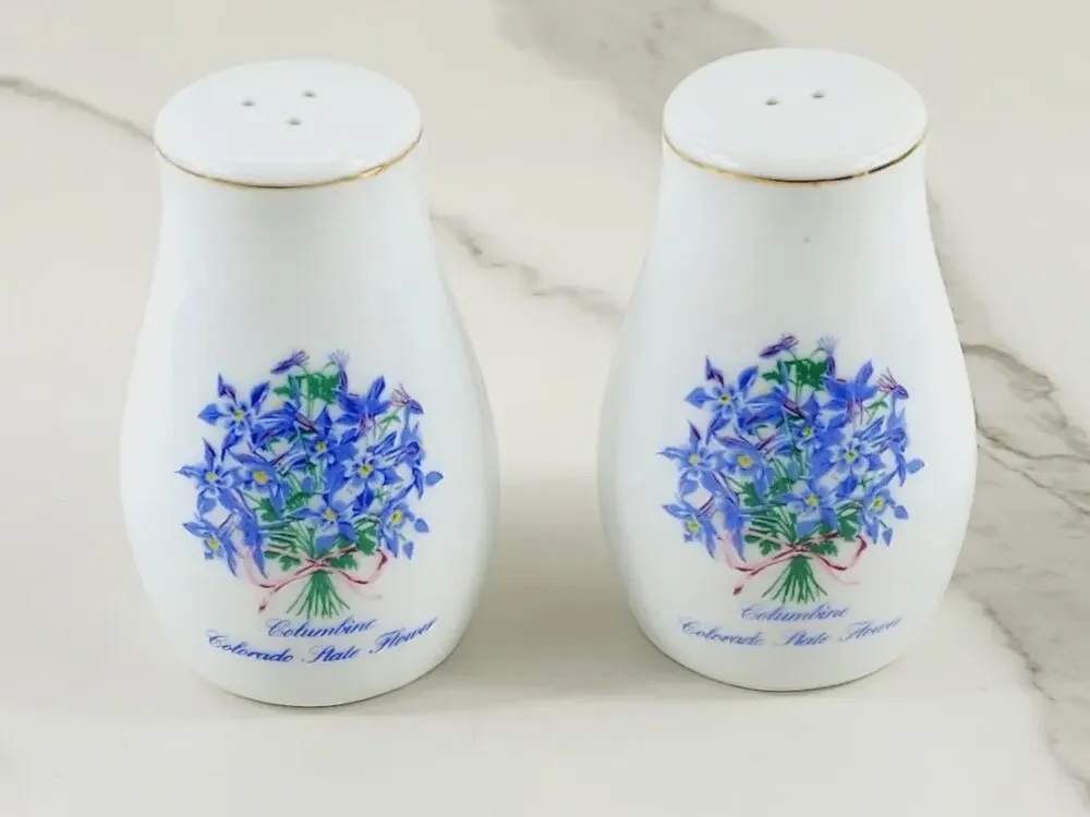 Columbine Flower Lavender Salt & Pepper Shakers 3